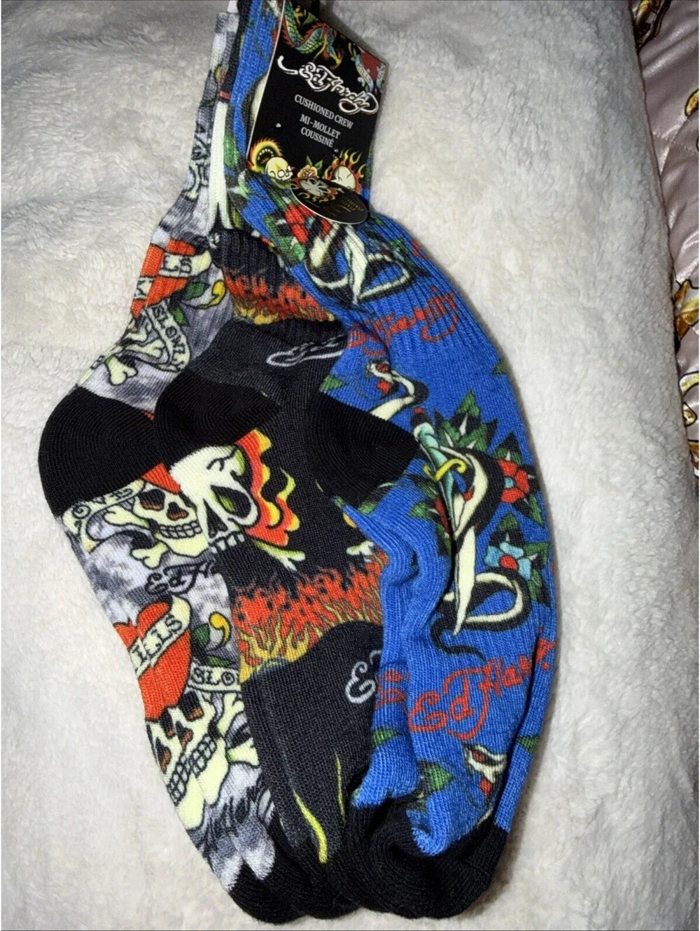 Ed Hardy Men’s 3 Pairs Cushioned Crew Socks Size Snake Skulls NWT -2050